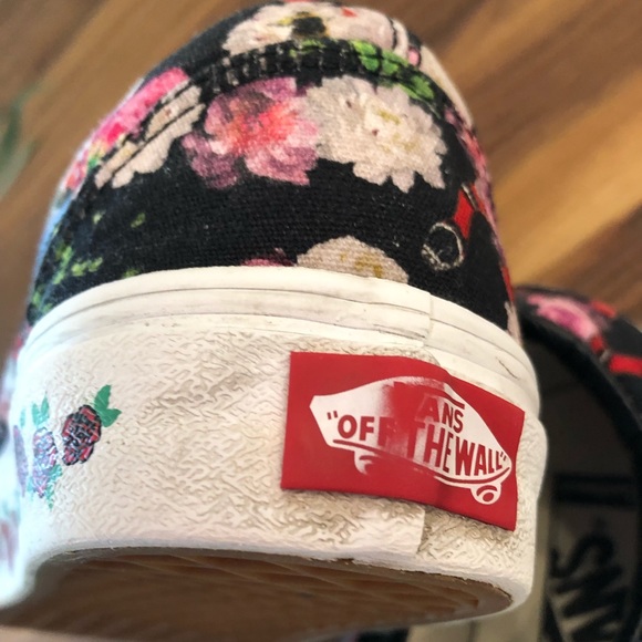 Vans- customs - Picture 10 of 14